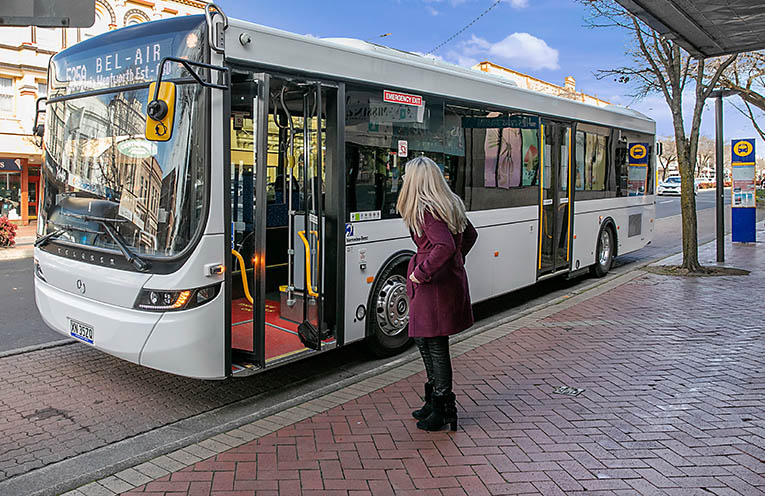 Regional buses get real-time travel technology