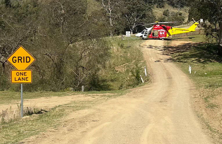 Six injured in Davis Creek rollover
