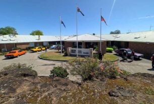 Classic Toranas drive smiles at Lara
