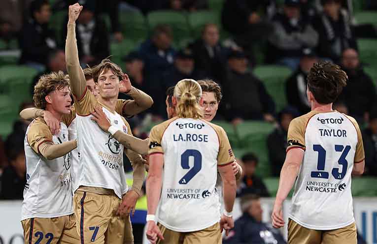 Mariners’ upset win clinches Jets the Premier’s Plate