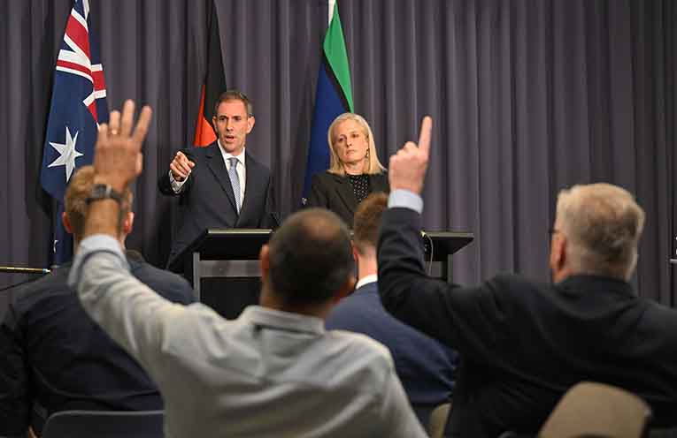 Budget won’t be war between generations: treasurer