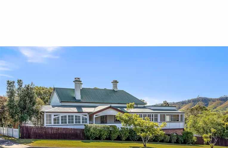 NEWS_Historic Gilchrist for sale_PY.png1